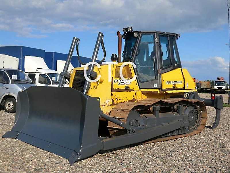 New Holland D180: Масса 20100 кг.  Ширина отвала 3.5 м.